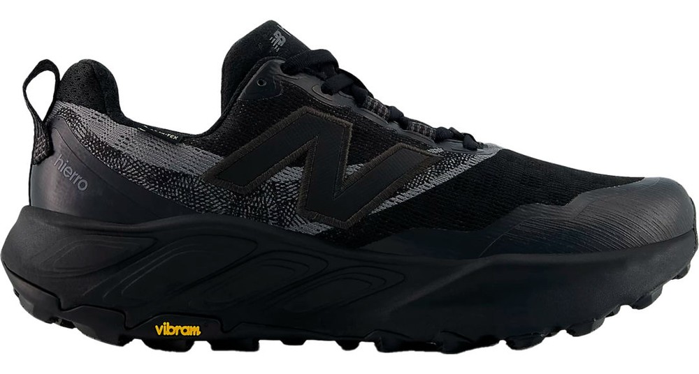 New Balance Hierro v9 GORE-TEX, sidovy med tån åt höger