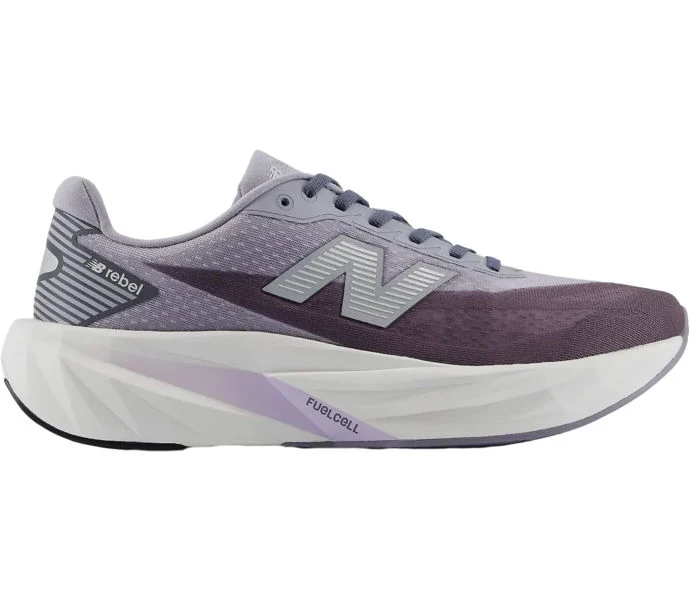 New Balance FuelCell Rebel v5 i färgen Digital Mist, herr